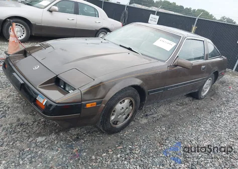 1985 Nissan 300Zx 2+2 из США, поврежденный, VIN JN1HZ16SXFX057803